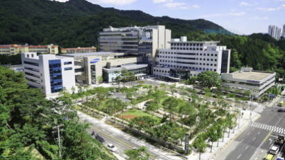 집단 휴진에 식중독까지…삼성창원병원 의료진 수십명 이탈