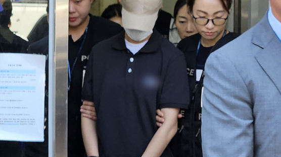 [속보] '얼차려 훈련병 사망' 사건 중대장·부중대장 구속
