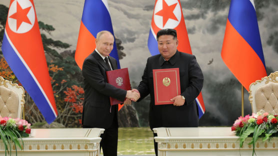 [속보] 푸틴 “북한에 무기 공급 배제하지 않아”