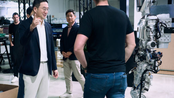 [사진] LG 미국 로봇 사업장 찾은 구광모