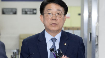 민주당 '전대 돈봉투' 전현직 의원 1심 결론, 8월 말 나온다