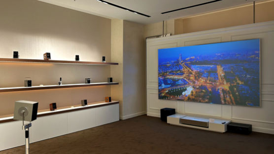 블룸즈베리랩-LG 시네빔, 갤러리아 명품관에 팝업 스토어 오픈