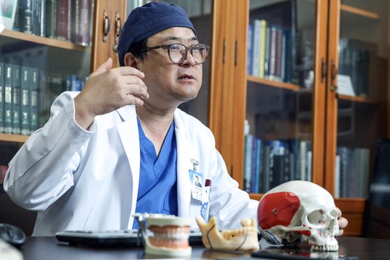 박용진 설암 ‘원샷원킬’ 의사, ‘아양 떨려고’ 자격증 4개 땄다