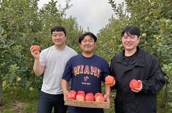 로켓프레시 타고…쿠팡이 사들인 충주 사과, 성주 참외 3년새 3~4배