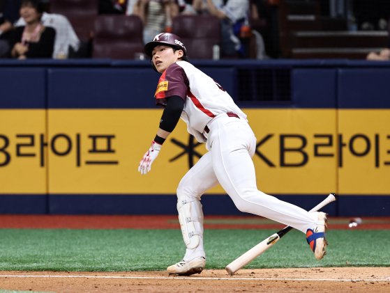 자신에게 55점 매긴 김혜성, MLB 도전 시작…“걱정되지만 부딪혀보겠다”