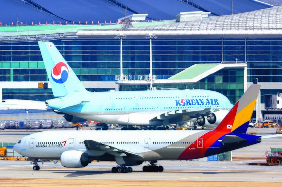 [단독] 합병 다가왔다...인천공항, 아시아나도 2터미널로 옮긴다