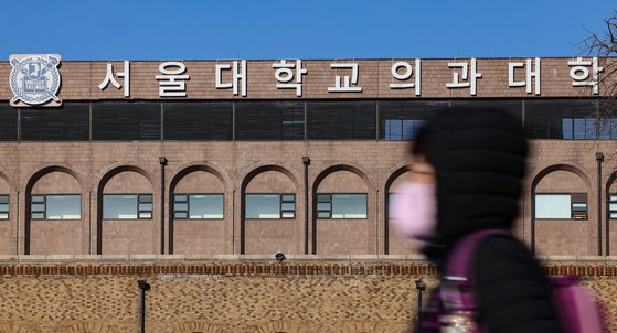 '어떤 의사 될 것인가' 이런 공부, 본과 수업에는 없는 이유 [닥터로드]