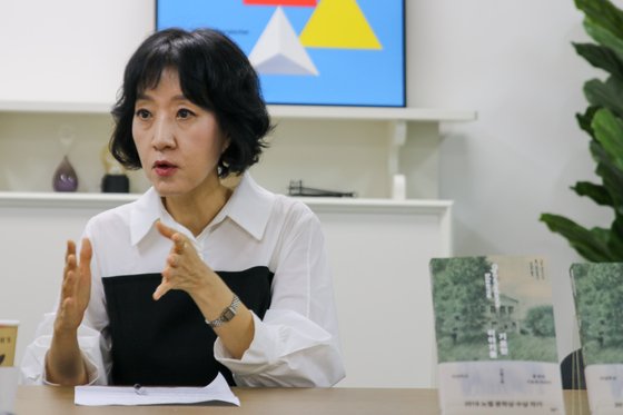 "폴란드 문학, 윤동주 시와 닮았죠" 대통령 훈장 받은 최성은 교수가 말하는 폴란드의 매력