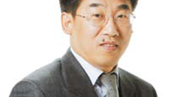 한화 법무실, 김 회장 사건 개입 배임죄?