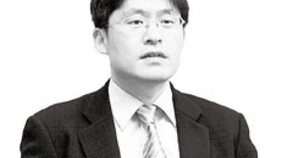 '보복 폭행' 김승연 회장 내일 재판서 석방 판가름
