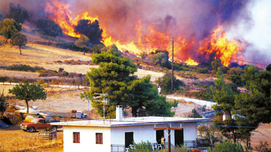 [사진] 그리스, 대형 산불로 국가비상사태 선포