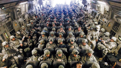 [사진] 아프간 가는 美병사 1000가지 표정