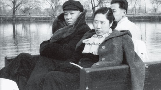 문혁의 불길 댕긴 마오쩌둥, 자치통감과 唐詩 뒤적이다