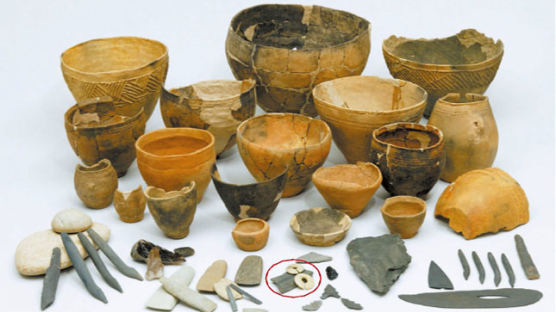 옥 귀걸이는 7000년 전 ‘흥륭와 문화’와 교류한 흔적