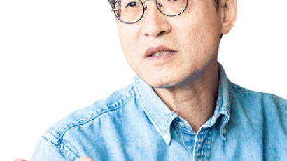 “사회과 교사가 과학 쪽보다 훨씬 많은 건 ‘교육 마피아’가 자리 늘리려 과목 쪼갠 탓”