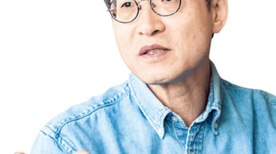 “사회과 교사가 과학 쪽보다 훨씬 많은 건 ‘교육 마피아’가 자리 늘리려 과목 쪼갠 탓”