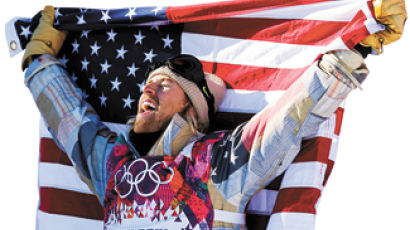 1호 금메달 영광, 미국 남자 스노보드 선수가 차지