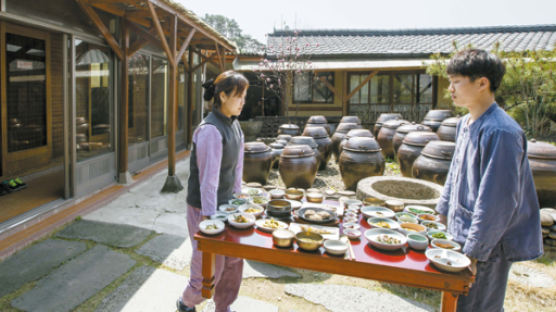 [중앙SUNDAY-아산정책연구원 공동기획] 상다리 휘는 한정식, 일제시대 기생집 상차림 닮아