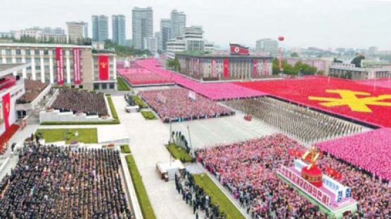 ‘지존’ 굳힌 김정은 비핵화 외면, 국제사회 고립 가속화