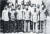 1 서북 군정위원회 시절의 시중쉰(앞줄 왼쪽 셋째)과 자오보핑(앞줄 왼쪽 넷째). 1954년 봄 산시(陝西)성 시안(西安).