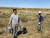 몽골 만달고비시 주민들이 고양의 숲의 나무에 물을 주고 있다. 천권필 기자.