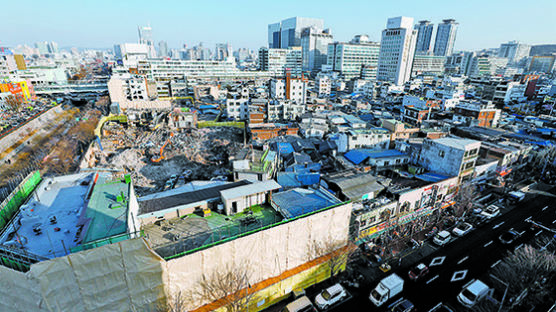 을지면옥, 옛 골목길 살리되 개발 회사엔 용적률 보상을