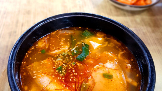 음식의 ‘이산 상봉’…북한식 돼지국밥 맛은 딱 부산식