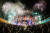 국내 EDM 페스티벌의 원조인 &#39;월드 디제이 페스티벌&#39;은 지난해 8만 관객을 모았다.