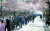 1000여 명의 대구시 소상공인·자영업자들이 25일 코로나19 관련 정책자금 대출 상담 번호표를 받기 위해 차례를 기다리고 있다. [뉴스1]