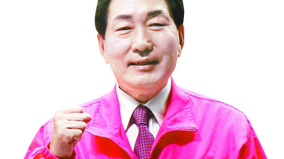 “함바왕과 짜고 불법 선거 공작”…윤상현 고발한 안상수 측