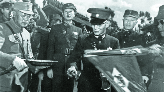 장제스, 국·공합작 항일전 승리 후 일등공신 룽윈 제거