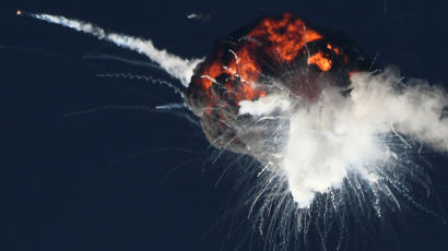 [사진] 민간 우주항공사가 쏘아 올린 알파 로켓 폭발