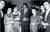 1965년 내한공연한 미국 가수 냇 킹 콜. 맨 왼쪽이 위키 리. 냇 킹 콜 오른쪽이 최희준. 맨 오른쪽이 가수 유주용. [사진 성승모, 중앙포토]