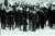 중국을 방문한 미국 대통령 포드를 영접하는 덩샤오핑. 왼쪽 첫째가 미국의 베이징연락사무소 소장 부시. 1975년 12월 1일, 베이징. [사진 김명호]