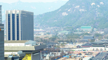 [‘윤석열 시대’ 입체 전망]청와대 ‘해체’ 광화문서 집무, 제왕적 대통령제 청산 첫걸음