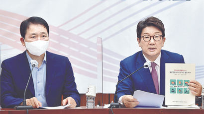 “민주, 공영방송 편파 보도 수혜” vs “여권, 방송장악 시도”