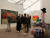 하우저 앤 워스 갤러리 부스. 왼쪽 벽에 걸린 마크 브래드포드의 작품은 ‘프리즈 LA 2023’ 개막 첫날 350만 달러(약 46억원)에 판매됐다.