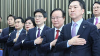 여당 ‘상처뿐인 진흙탕 게임’…김 대표 통합 리더십 급선무