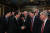  윤석열 대통령이 27일(현지시간) 미국 의회에서 ‘자유의 동맹, 행동하는 동맹’을 주제로 연설한 뒤 의원들과 인사하고 있다. 강정현 기자 