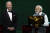 나렌드라 모디 인도 총리가 지난 22일(현지시간) 백악관에서 열린 국빈 만찬에서 조 바이든 미국 대통령에게 건배를 제의하고 있다. [AP=연합뉴스]