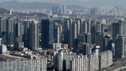 한국만 별천지? 공실률 2.4% 서울엔 빈 사무실 거의 없어 [상업용부동산발 금융위기 경고음]