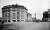 1937년 종로 네거리 오른쪽 모퉁이에 개장한 6층짜리 화신백화점. 당시에는 전국 최고층이었다. [사진 서울역사박물관]