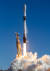 우리 군 최초의 군사 정찰위성 1호기가 탑재된 ‘스페이스X’ 로켓이 지난 2일(한국시간) 새벽 미국 캘리포니아주 반덴버그 우주 기지에서 발사되고 있다. [뉴스1]