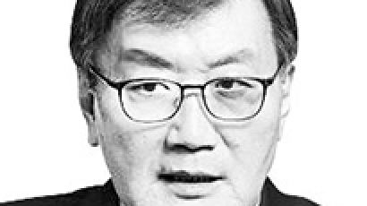 [선데이 칼럼] ‘한국 정점론’의 불편한 진실과 대응
