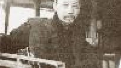 사진과 함께하는 김명호의 중국 근현대 ‘20세기 화타’ 蕭龍友
