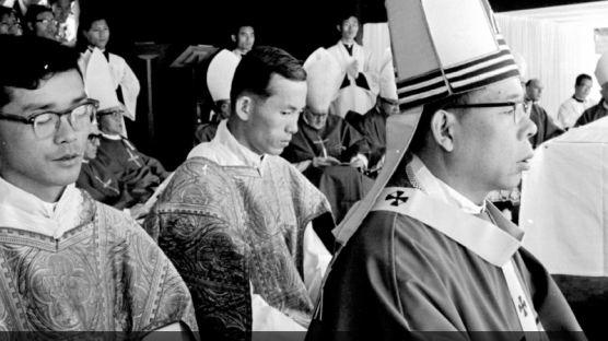 [1969.03.28] 김수환 대주교, 한국 최초 추기경 서임