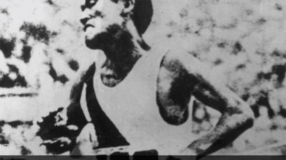 [1936.08.09] 손기정, 베를린 올림픽 마라톤 우승