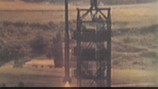 [1998.08.31] 북한, 인공위성 광명성 1호 발사