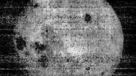 [1959.10.04] ‘루나3호’ 달 뒷면 첫 촬영